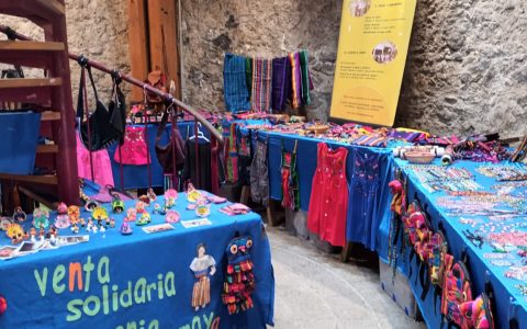 Mercadillo en Llanes hasta el 15 de julio